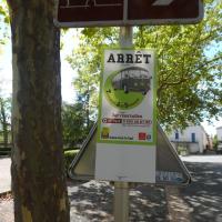 Arrêt du village Place du Pioch